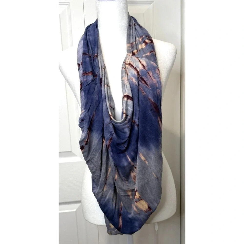 Covered Goods Womens Multi‎ Use Nursing Cover OS Tie Dye Breast Feeding Stretch